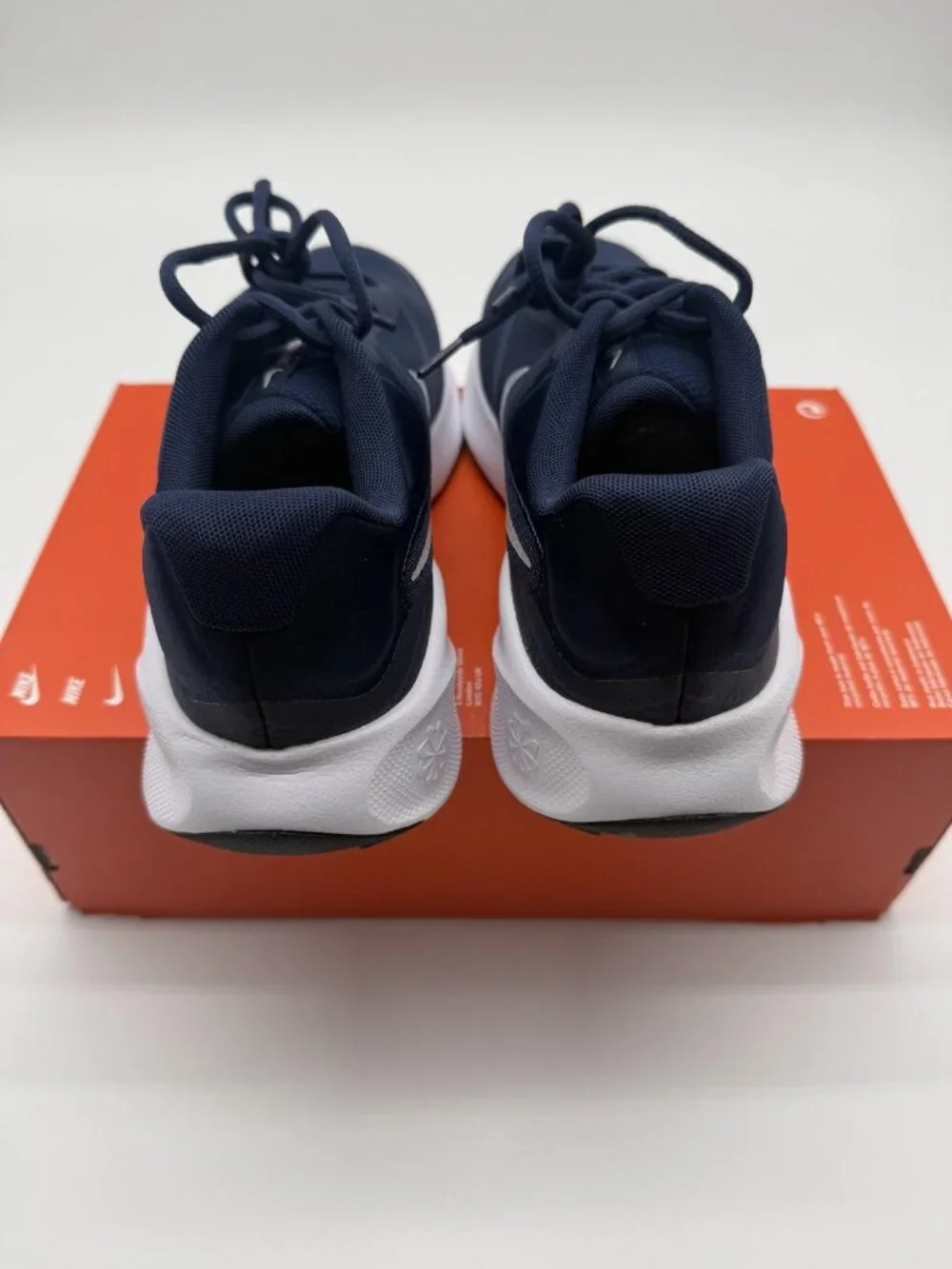 New Nike Revolution 7 Shoes Men's Size 9 Navy Blue Running Comfort FB2207 400